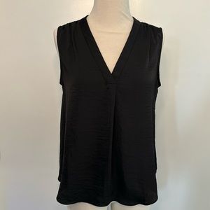 Vince Camuto petite small, black polyester tank